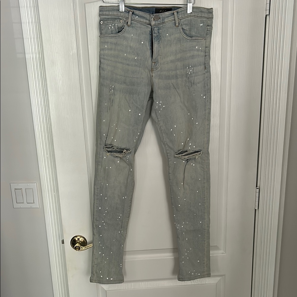 Blue/Gray Distressed Jeans with White Speckles